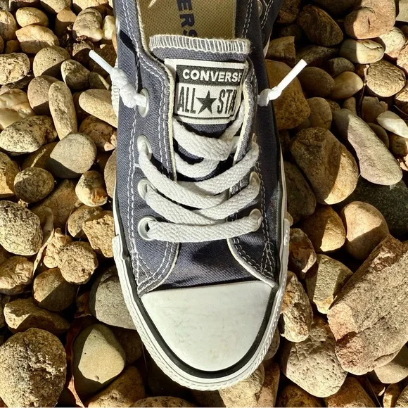 Converse Navy Canvas Slip-On Sneakers size women’s 7.5 - Picture 2 of 9